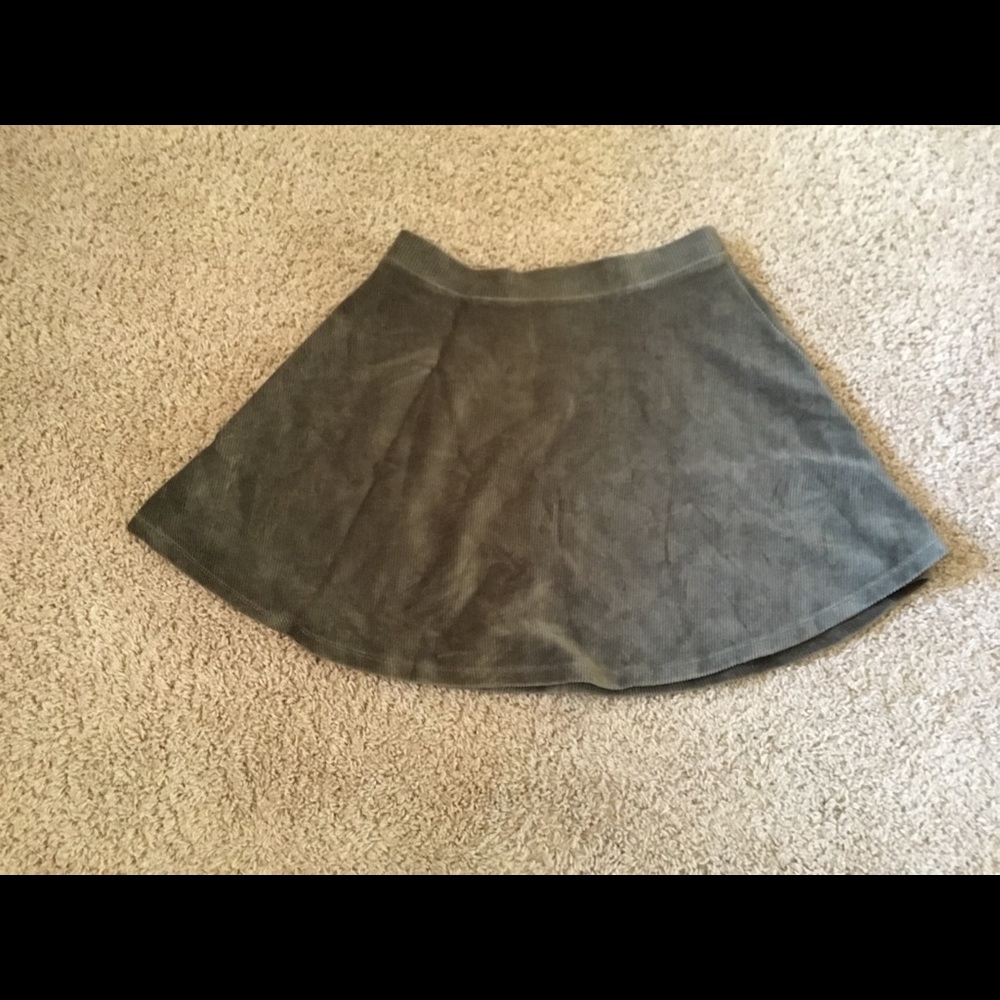Forever 21 is skirt